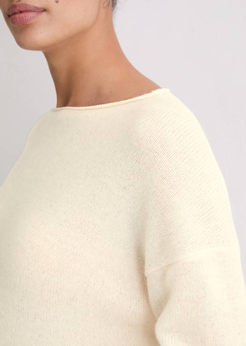 Grote trui gemaakt van een zachte lamswolmix