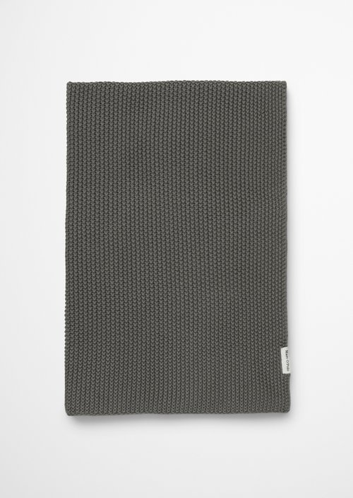 Plaid Model Nordic Knit — Stone