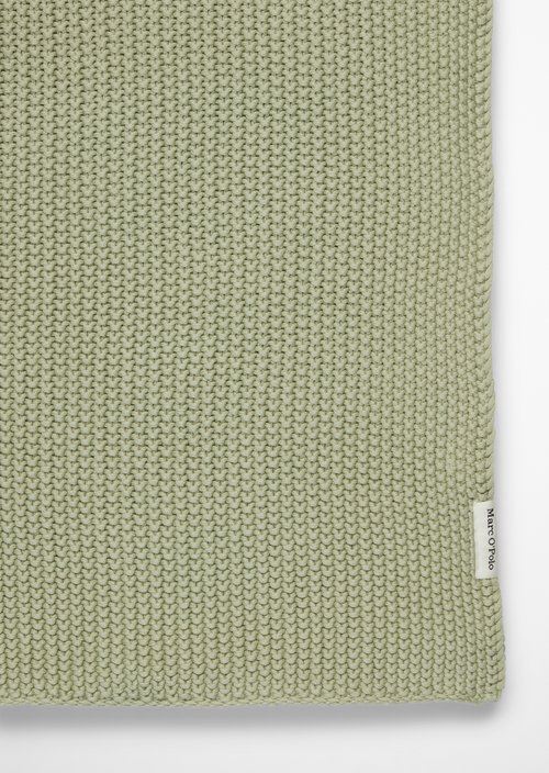 Plaid Model Nordic Knit — Garden Green