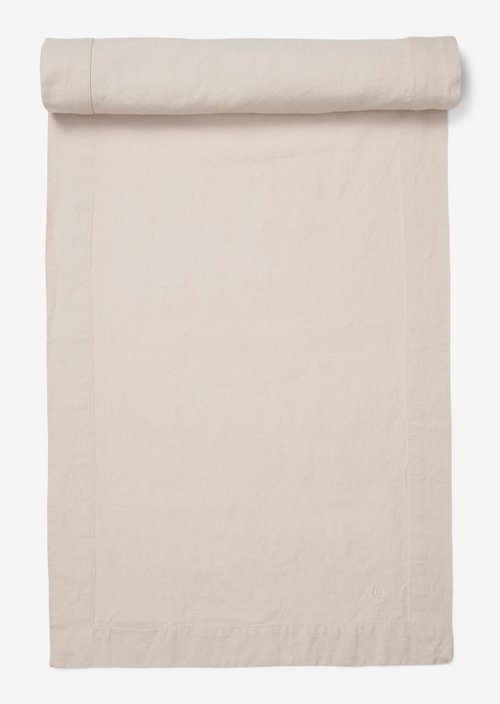 Table runner model Akalla — Oatmeal