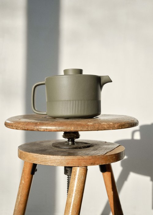 Teapot Model Moments — Olive green
