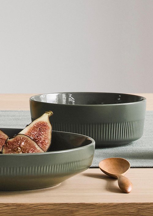 Deep plate Model Moments — Olive Green