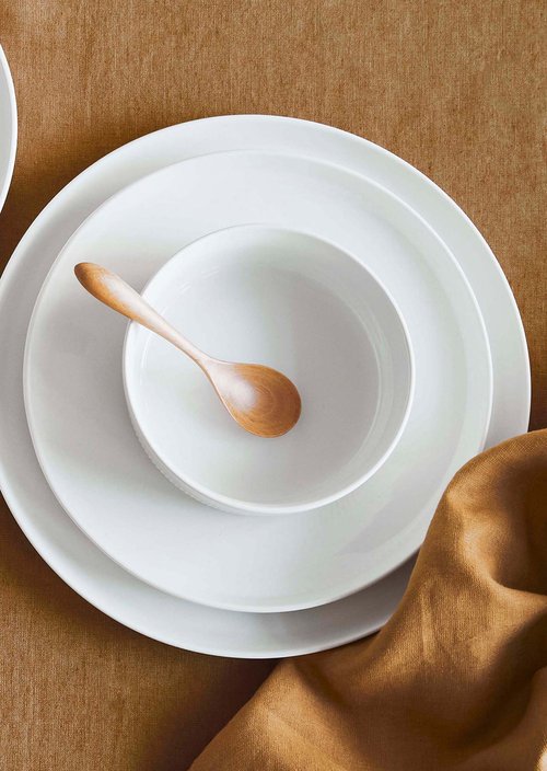 Breakfast plate Model Moments — Chalk White