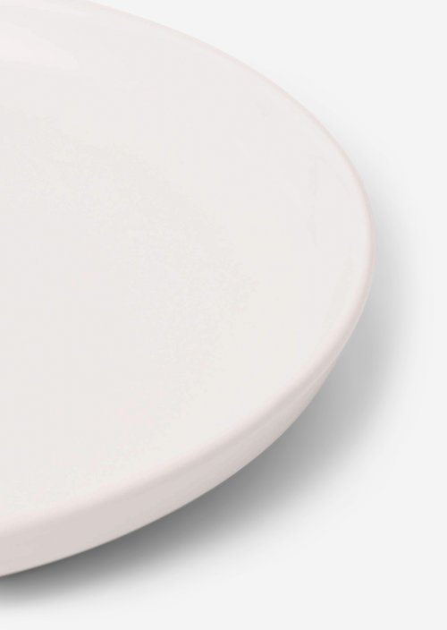 Small plate Model Moments — Chalk White