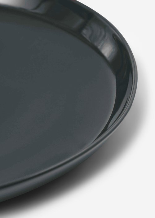 Breakfast plate Model Moments — Anthracite
