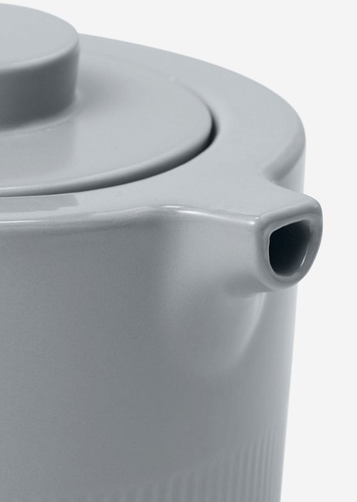 Teapot Model Moments — Soft Grey