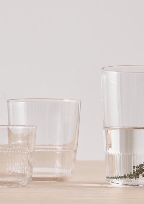 Medium water glass Model Moments — Transparent