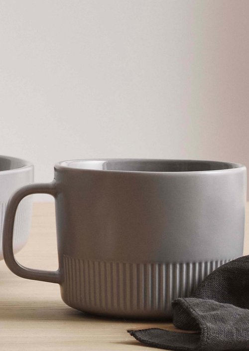 Mug Model Moments — Soft Grey
