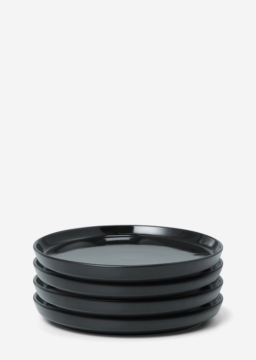 Small plate Model Moments — Anthracite