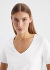 Marc O'Polo T-shirt met V-hals regular, Dames, wit, Xxl, 100% Katoen