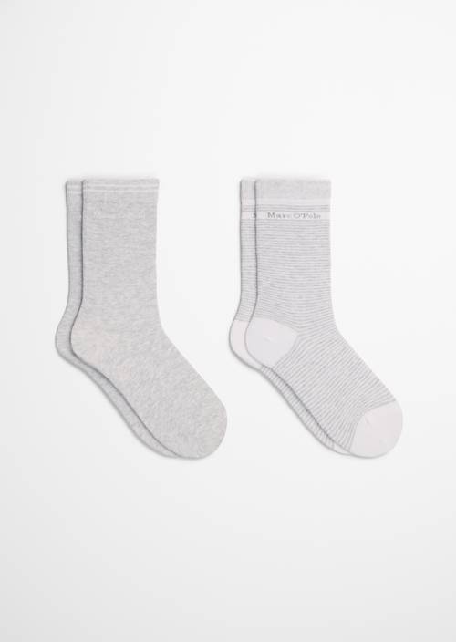 Chaussettes en coton biologique silver grey en vue de face