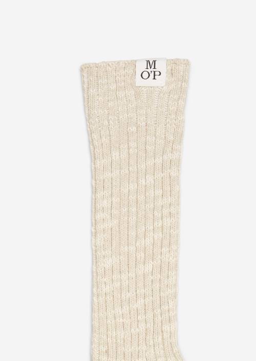 Calcetines en punto de canalé chalk en vista detallada