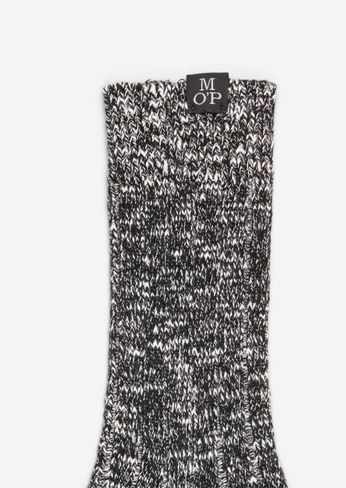 Melírované ponožky z žebrové pleteniny black v šikmém pohledu shora