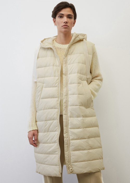 Lange Kapuzen-Steppweste regular mit wasserabweisender