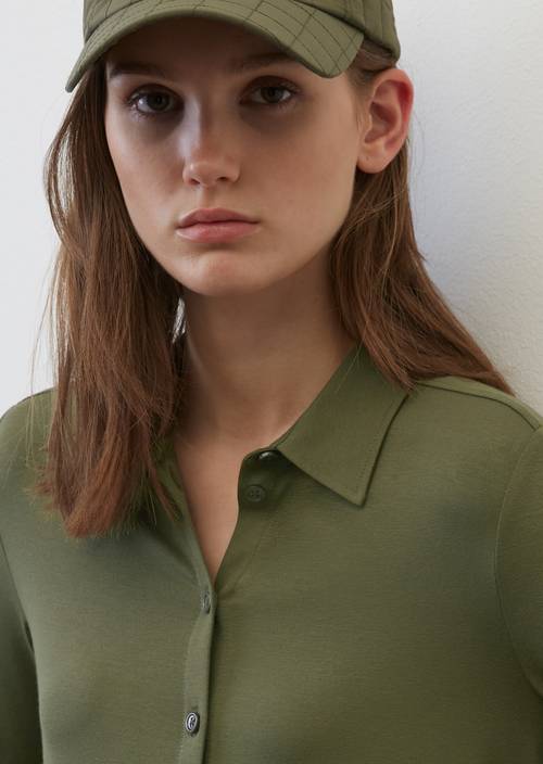 Jersey-Bluse regular wild olive in Detailansicht