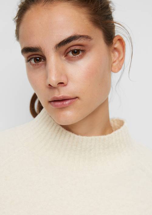 Knitted bouclé jumper chalky sand - Product image 2