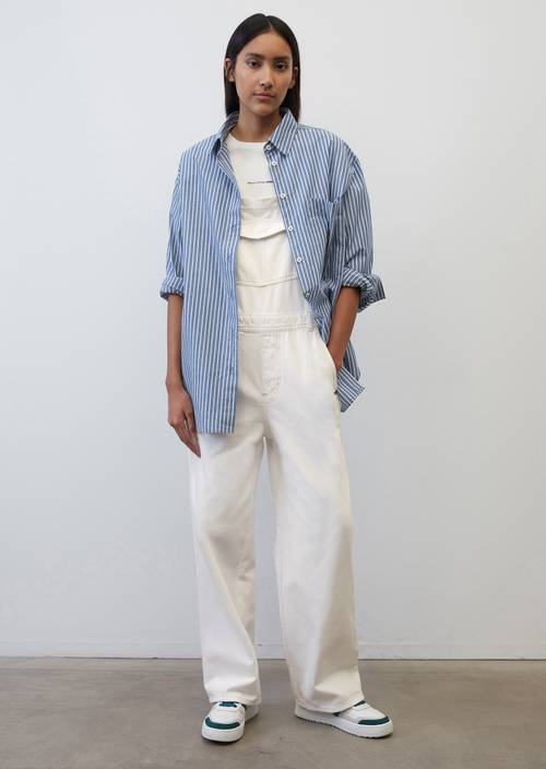 Gestreifte Oversize-Hemdbluse multi / Kensington Blue in Frontalansicht